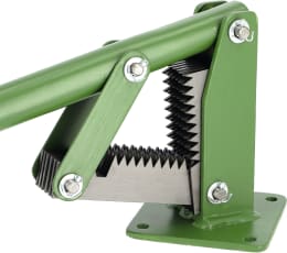 Produktbild: Knochenpresse für die Herstellung von hochwertigem Futter aus Grünzeug, Knochen etc.