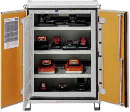 Produktbild: Cemo Akku-Ladeschrank Basic 8/10 400 V, mit Füßen, 4 Ebenen, Kapazität 6 kWh, mit lockEX 2.0, 12115