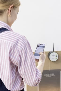 Produktbild: KERBL Türöffner mit Seilzug für automatische Hühnerklappe App-Steuerung