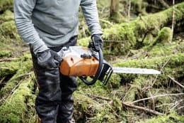 Lifestyle: STIHL Benzin-Kettensäge MS 462 C-M 4,4 kW (6,0 PS) Schienenlänge 45 cm, ohne Griffheizung, mit 1 Kette