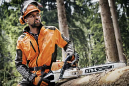 Lifestyle: STIHL Benzin-Kettensäge MS 462 C-M 4,4 kW (6,0 PS) Schienenlänge 45 cm, ohne Griffheizung, mit 1 Kette
