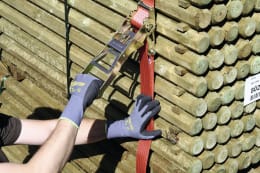 Lifestyle: KERBL Zurrgurt 50 mm, 2-teilig, Spitzhaken, Langhebelratsche, rot