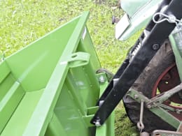 Produktbild: Düvelsdorf Heckcontainer Standard, mechanisch, mit Schürfleiste