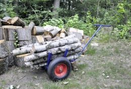 Lifestyle: Holztrolley für Meterholzstämme bis zu 50 cm Durchmesser oder Holzbündel
