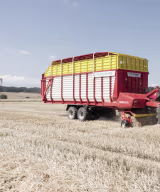 Lifestyle: Pöttinger Ladewagen Faro 8010 L Dry Forage Ladevolumen 48 m³ mit Rotor