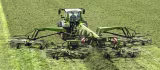 Lifestyle: Fendt Schwader Former mit 4 Kreiseln beim Schwaden auf einer Wiese