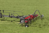 Lifestyle: Massey Ferguson Heuwender MF TD TRC Unterlenker Heck Transportfahrwerk