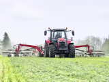 Lifestyle: Massey Ferguson Schwader MF RK 4 Kreisel, Schwad mittig