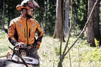 Lifestyle: STIHL Benzin-Kettensäge MS 462 C-M 4,4 kW (6,0 PS) Schienenlänge 50 cm, ohne Griffheizung, mit 2 Ketten