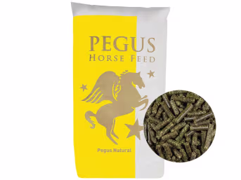 Produktbild: Pegus Natural Luzernecobs (Kleinpackung) proteinreiche Raufutterergänzung für Pferde zum Einweichen