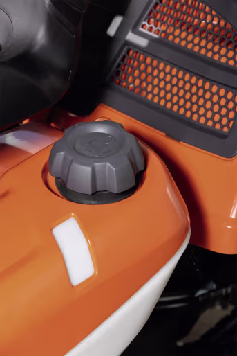 Produktbild: Husqvarna® Rider R 216T AWD