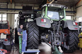 Produktbild: BayWa Traktor-Service – Reifenaktion
