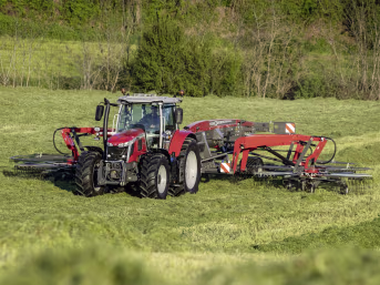Lifestyle: Massey Ferguson Schwader MF RK Gen2 4 Kreisel, Schwad mittig