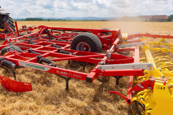 Lifestyle: Pöttinger Grubber PLANO VT 6060