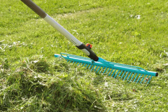 Lifestyle: GARDENA combisystem Rasenrechen 03381-20 Rechen, Laubrechen