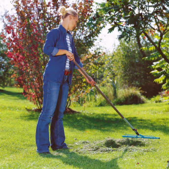 Lifestyle: GARDENA combisystem Rasenrechen 03381-20 Rechen, Laubrechen