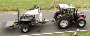 Lifestyle: Massey Ferguson Traktor MF 4700 M