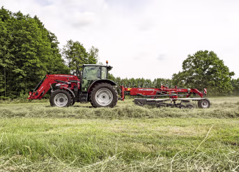 Lifestyle: Massey Ferguson Traktor MF 5709 M 71 kW (95 PS) bei 2.000 min⁻¹