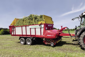 Lifestyle: Pöttinger Ladewagen Primo 401 L Ladevolumen 25,5 m³ mit Förderschwingen