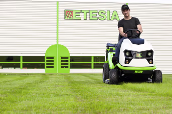 Lifestyle: ETESIA Aufsitzmäher Hydro 100