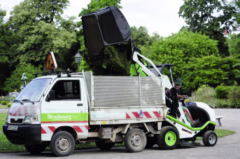 Lifestyle: ETESIA Aufsitzmäher Buffalo 100 BVHPX Schnittbreite 100 cm, 17 kW (23 PS), Benzinmotor