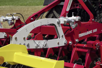 Produktbild: Pöttinger Scheibenegge Terradisc Dreipunktanbau starr