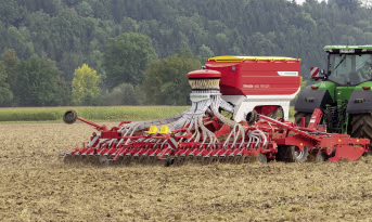 Lifestyle: Pöttinger Sämaschine Terrasem Fertilizer Classic