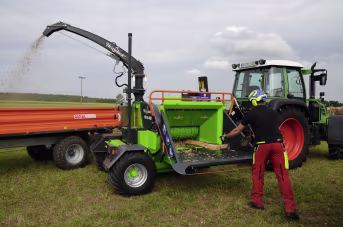 Produktbild: Heizohack® Häcksler HM 8-400 handbeschickt, mit Fahrwerk