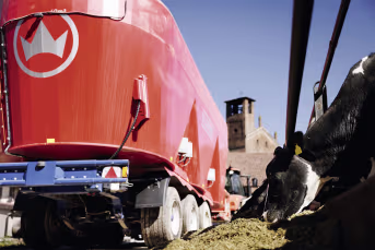 Lifestyle: Siloking Futtermischwagen TrailedLine 4.0 System 1000+