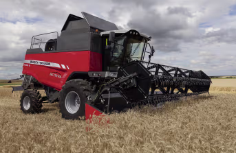 Lifestyle: Massey Ferguson Mähdrescher MF Activa S