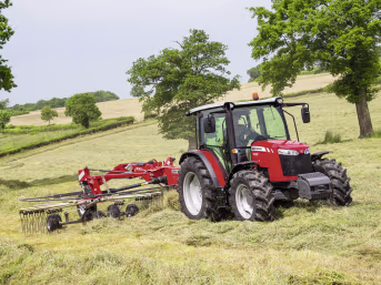 Lifestyle: Massey Ferguson Schwader MF RK 2 Kreisel, Schwad mittig