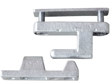 Scharnier 3-teilig, komplett, Oberteil, Unterteil, Gewindeplatte, für Aluminium-Bordwandprofile Scharnier 3-teilig, komplett, Oberteil, Unterteil, Gewindeplatte, für Aluminium-Bordwandprofile