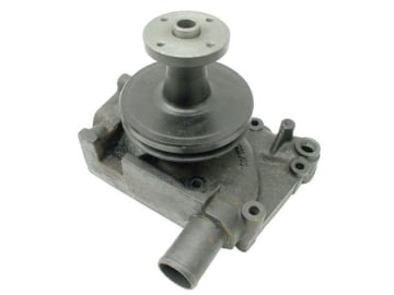 Wasserpumpe mit Riemenscheibe und Dichtung für Steyr 8065/A, 8100/A, 8110, 8110A, 8120/A, 8130/A Wasserpumpe mit Riemenscheibe und Dichtung für Steyr 8065/A, 8100/A, 8110, 8110A, 8120/A, 8130/A