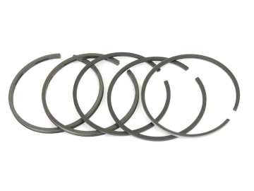 Kolbenringsatz, Motor D74; D111, Stärke 2,38 mm; 2,38 mm; 2,38 mm; 4,75 mm; 4,75 mm, für Case IH Kolbenringsatz, Motor D74; D111, Stärke 2,38 mm; 2,38 mm; 2,38 mm; 4,75 mm; 4,75 mm, für Case IH