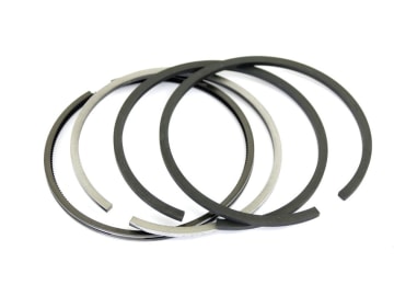 Kolbenringsatz, Motor Z4701; Z5901; Z6001; Z6201; Z6701, Stärke 3,00 mm; 3,02 mm; 3,02 mm; 4,98 mm, für John Deere, Zetor Kolbenringsatz, Motor Z4701; Z5901; Z6001; Z6201; Z6701, Stärke 3,00 mm; 3,02 mm; 3,02 mm; 4,98 mm, für John Deere, Zetor