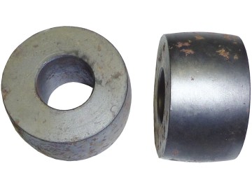Führungsrolle 17 x 40 x 22 mm für Mengele Ladewagen LW, LAW, Garant, Quadro Führungsrolle 17 x 40 x 22 mm für Mengele Ladewagen LW, LAW, Garant, Quadro