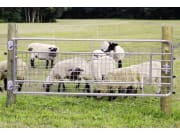 Patura Weidetor mit Gitter 3,50 x 1,00 m Patura Weidetor mit Gitter 3,50 x 1,00 m