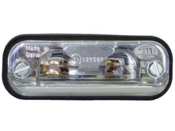 Hella® Kennzeichenleuchte hinten links/rechts, C5W, schwarz; silber, eckig, 83 x 31,6 x 25 mm, Sockel SV 8,5-8, 2KA 001 378-001 Hella® Kennzeichenleuchte hinten links/rechts, C5W, schwarz; silber, eckig, 83 x 31,6 x 25 mm, Sockel SV 8,5-8, 2KA 001 378-001
