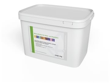 Mineralfutter für Heim- u. Nutztiere granuliertes Mineralfutter 5 kg Eimer GMO controlled (VLOG anerkannt) Mineralfutter für Heim- u. Nutztiere granuliertes Mineralfutter 5 kg Eimer GMO controlled (VLOG anerkannt)