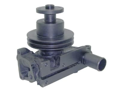 Wasserpumpe mit doppelter Riemenscheibe und Dichtung für Steyr Serie 8000 Wasserpumpe mit doppelter Riemenscheibe und Dichtung für Steyr Serie 8000