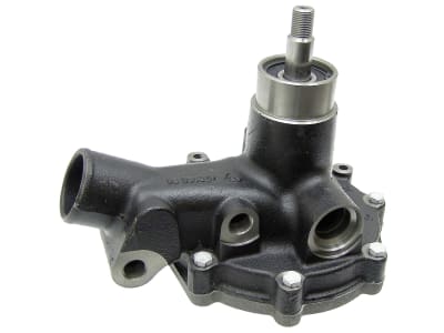 Wasserpumpe für Valtra, Valmet 6900, 8000, 8050, 8050 HI, 8100, 8150, 8150 HI, 8200, 8400, Motor 620DRE, 620DS, 620DSRE Wasserpumpe für Valtra, Valmet 6900, 8000, 8050, 8050 HI, 8100, 8150, 8150 HI, 8200, 8400, Motor 620DRE, 620DS, 620DSRE