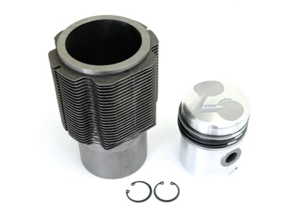 Kolben-/Zylindersatz für 1 Zylinder, Vorkammermotor, Motor KHD FL812, für Deutz-Fahr Kolben-/Zylindersatz für 1 Zylinder, Vorkammermotor, Motor KHD FL812, für Deutz-Fahr