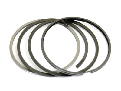 Kolbenringsatz, Motor Z8001; Z8601, Stärke 2,97 mm; 3,00 mm; 2,97 mm; 5,97 mm, für Zetor Kolbenringsatz, Motor Z8001; Z8601, Stärke 2,97 mm; 3,00 mm; 2,97 mm; 5,97 mm, für Zetor