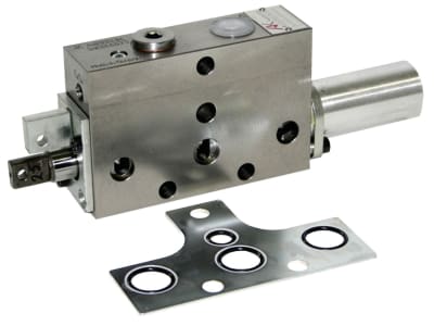 Steuerventil, neue Baureihe, 5/4 Wegeventil -TB- für Fiatagri und Massey Ferguson, Anschluss M 18 x 1,5 Steuerventil, neue Baureihe, 5/4 Wegeventil -TB- für Fiatagri und Massey Ferguson, Anschluss M 18 x 1,5
