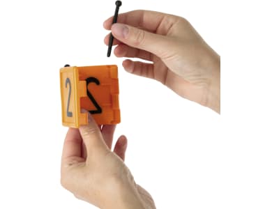 KERBL Halsbandnummer "Duo" Ziffer 2, Kunststoff orange, 2-teilig, für Halsmarkierungsbänder bis 4 cm Breite, 6 St., 209422