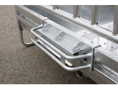 KERBL Heuraufe "Standard" B x H x T: 2,30 x 2,50 x 2,30 m 12 Fressplätze, feuerverzinkt, für Rinder und Pferde, Rund- und Rechteckballen bis 1,80 m Länge, 291289 KERBL Heuraufe "Standard" B x H x T: 2,30 x 2,50 x 2,30 m 12 Fressplätze, feuerverzinkt, für Rinder und Pferde, Rund- und Rechteckballen bis 1,80 m Länge, 291289