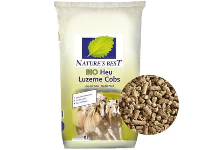 NATURE´S BEST BIO Heu Luzerne Cobs biotaugliches Cobs mit hohen nativen Gehalten an Aminosäuren für Pferde zum Einweichen 25 kg Sack NATURE´S BEST BIO Heu Luzerne Cobs biotaugliches Cobs mit hohen nativen Gehalten an Aminosäuren für Pferde zum Einweichen 25 kg Sack