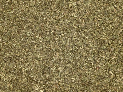 Pegus Natural Senior Struktur naturbelassene Wiesenfasern für Pferde mit Kauproblemen, kann trocken oder eingeweicht gefüttert werden Faser 12 kg Sack