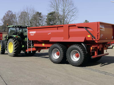 Krampe Wannenkipper "Erdbaumulde SK 600" Nutzlast 22 t, Transportvolumen 13,3 m³ Wassermaß; 17,2 m³ SAE 221