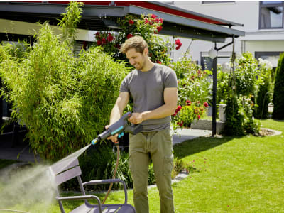 GARDENA Akku-Mitteldruckreiniger AquaClean online günstig Shop 24/18V BayWa Set Ready-To-Use Dampfstrahler | 14800-20 P4A kaufen